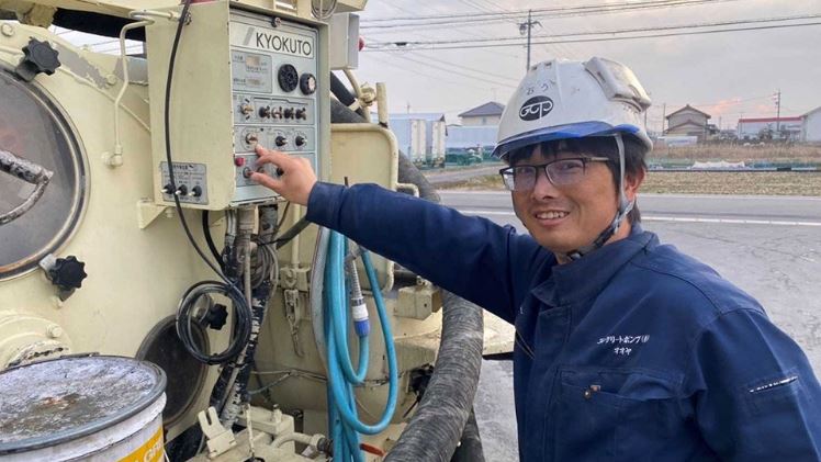 Chinese Man First in Japan to be Certified for Specified Technical Skills II: "I Can Live with My Family in Japan" (Gifu Shinbun)